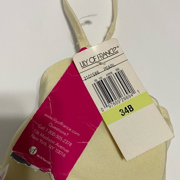 Vintage lily of France bra 34B Tighten up sexy front closure. - Picture 6 of 10